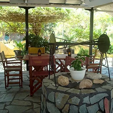 Hotel Polyxenis
